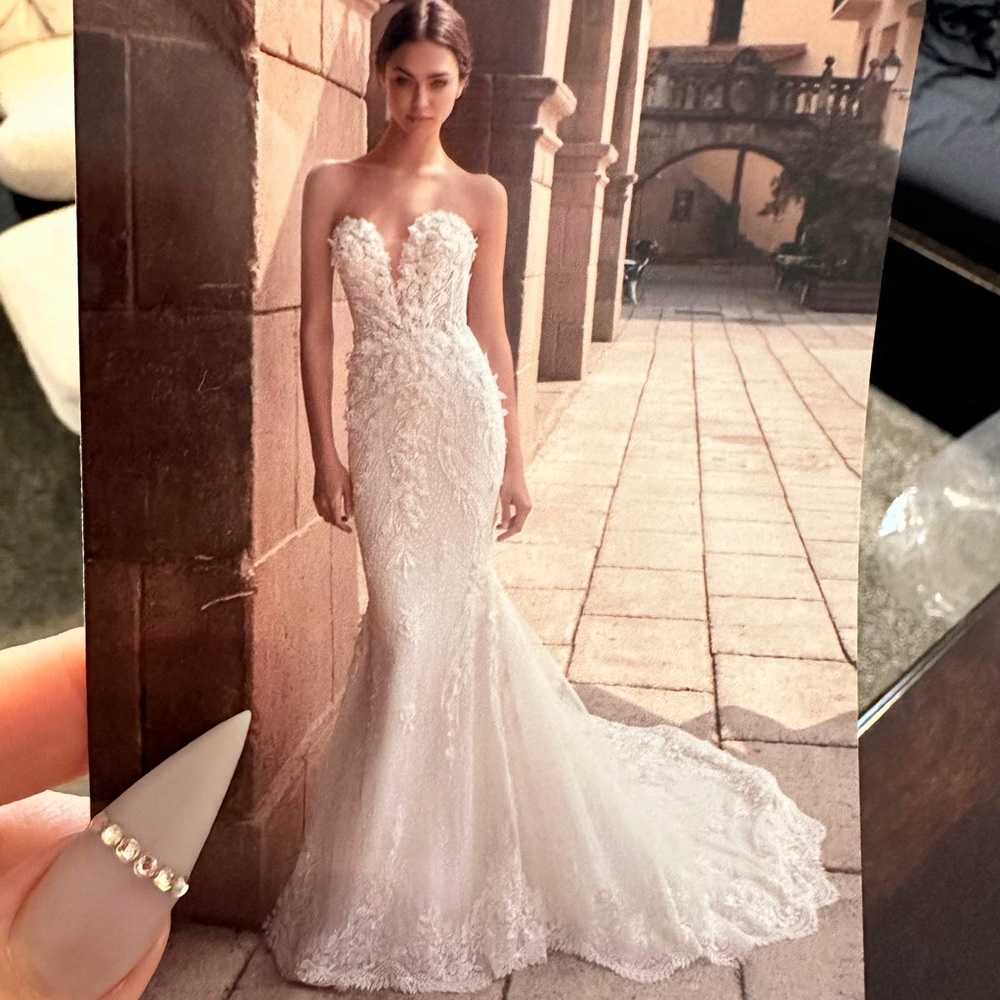 Bridal dress